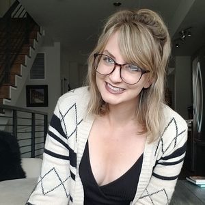 Meet your Posher, Corey